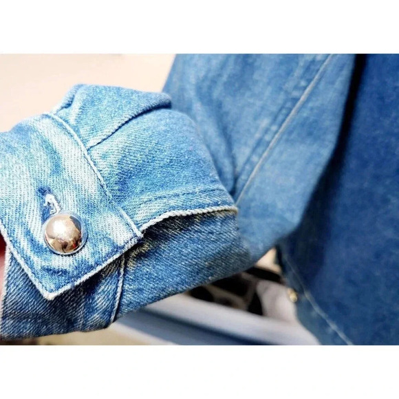 Vintage I.B. Diffusion Denim Jean Jacket Silver & Turquoise Studs Size 1… - Picture 10 of 14